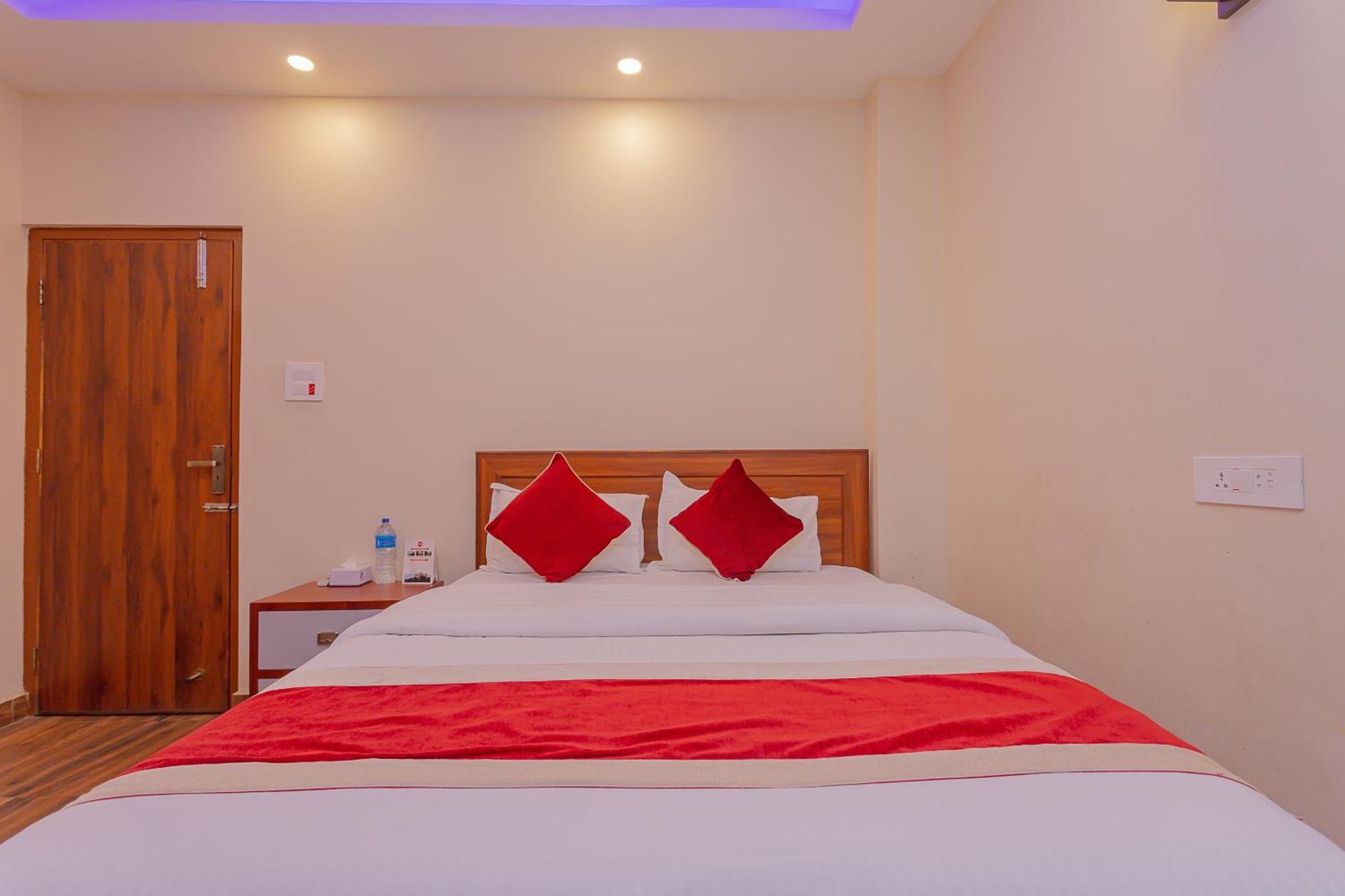Oyo 799 Hotel Tik Tok Pvt Ltd. Káthmándú Exteriér fotografie