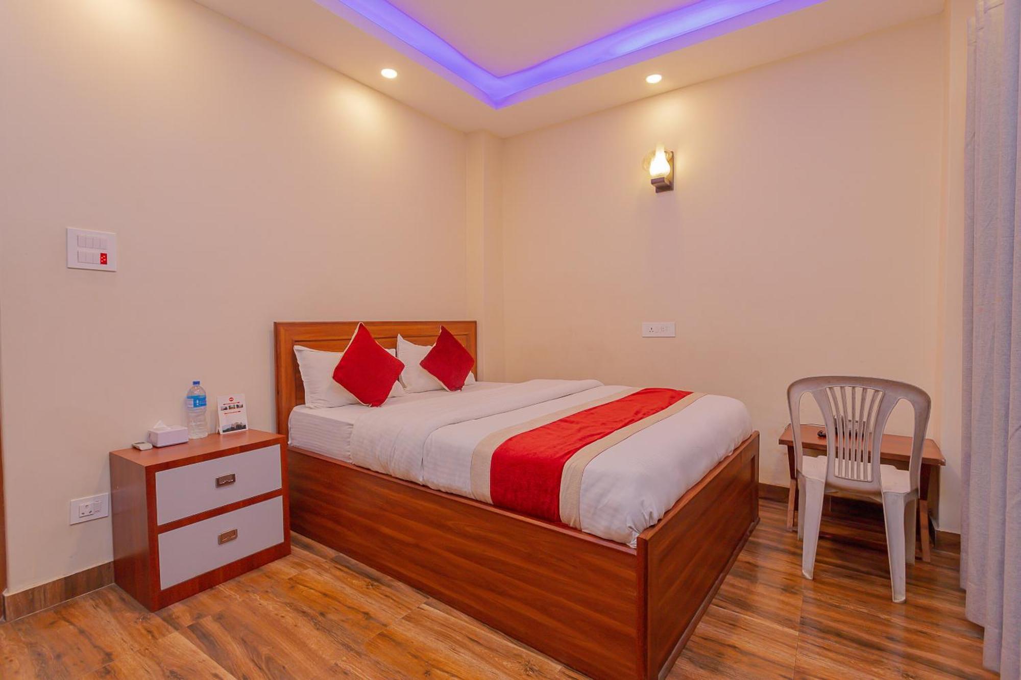 Oyo 799 Hotel Tik Tok Pvt Ltd. Káthmándú Exteriér fotografie